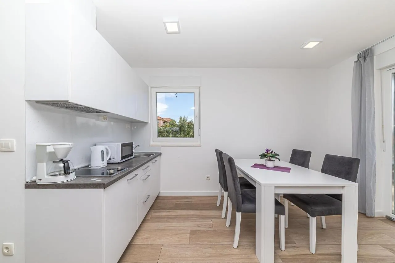 Blue View Apartment Trogir Croatia